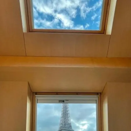 Cocoon Eiffel